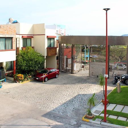Preciosa Casa Palmera En Cuernavaca Con Alberca, Wifi, Tv Y Cocina Para Fin De Semana, Descanso, Vacaciones O Home Office Emiliano Zapata  외부 사진