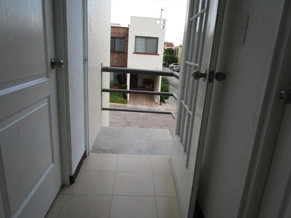 Preciosa Casa Palmera En Cuernavaca Con Alberca, Wifi, Tv Y Cocina Para Fin De Semana, Descanso, Vacaciones O Home Office Emiliano Zapata  외부 사진