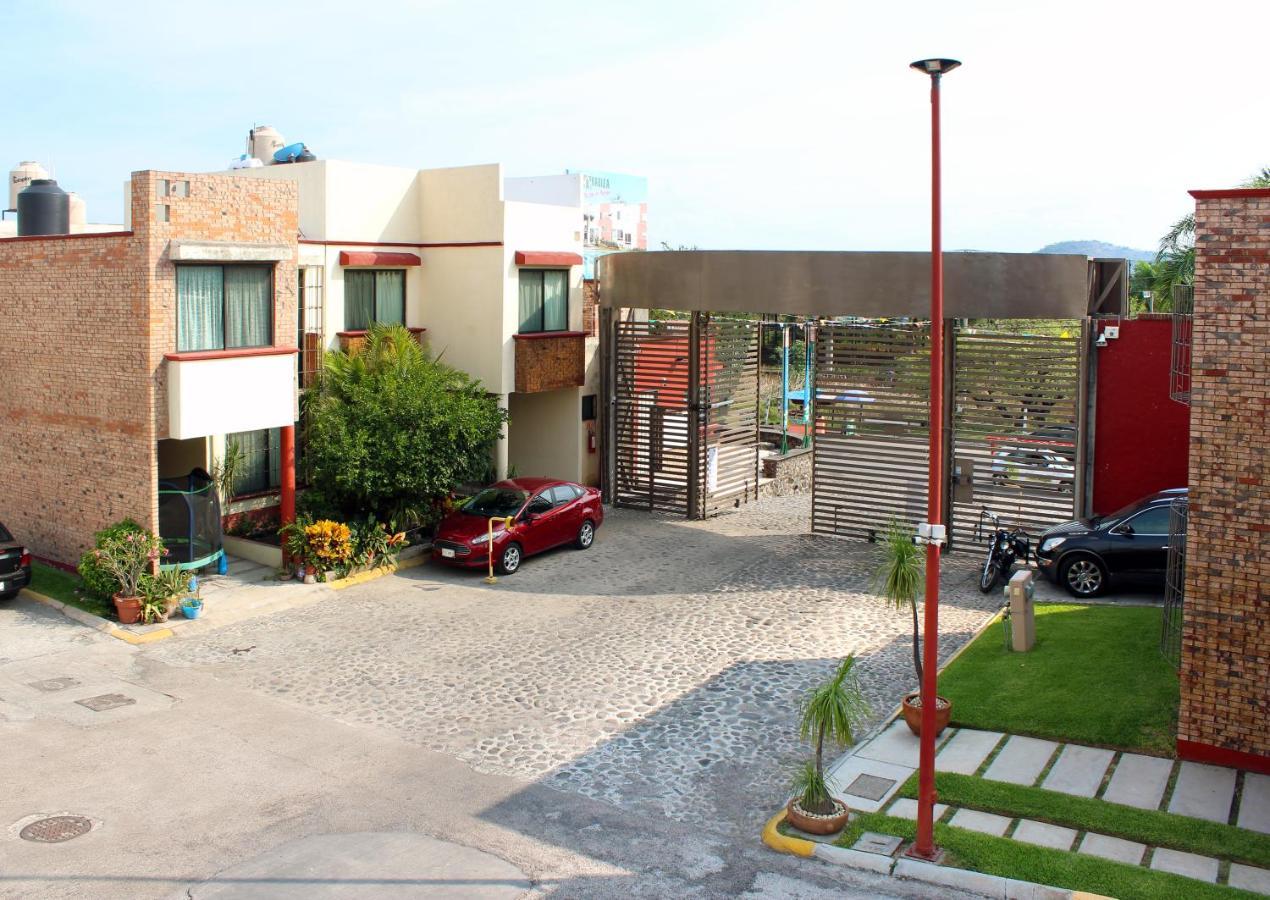Preciosa Casa Palmera En Cuernavaca Con Alberca, Wifi, Tv Y Cocina Para Fin De Semana, Descanso, Vacaciones O Home Office Emiliano Zapata  외부 사진