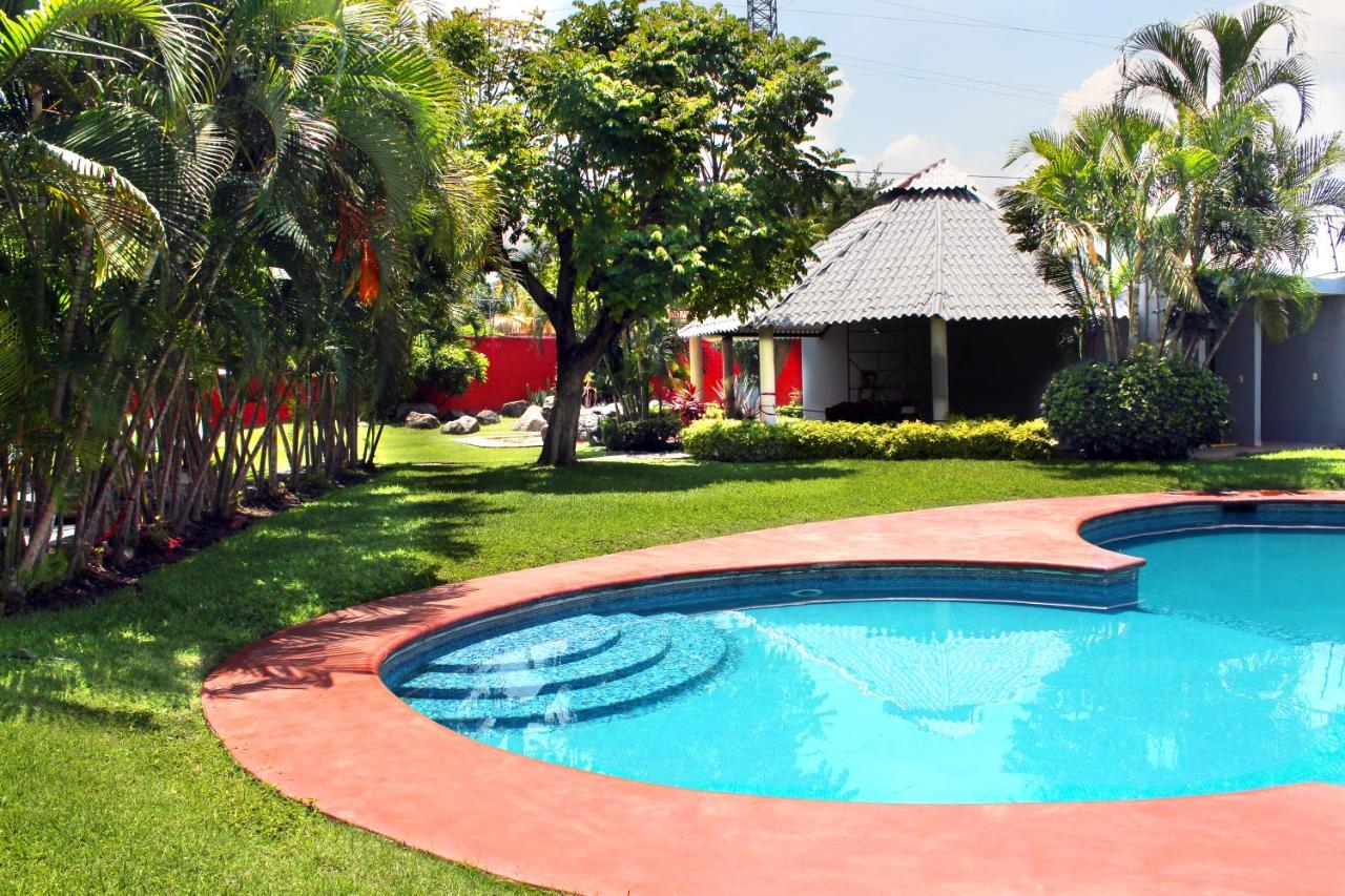 Preciosa Casa Palmera En Cuernavaca Con Alberca, Wifi, Tv Y Cocina Para Fin De Semana, Descanso, Vacaciones O Home Office Emiliano Zapata  외부 사진